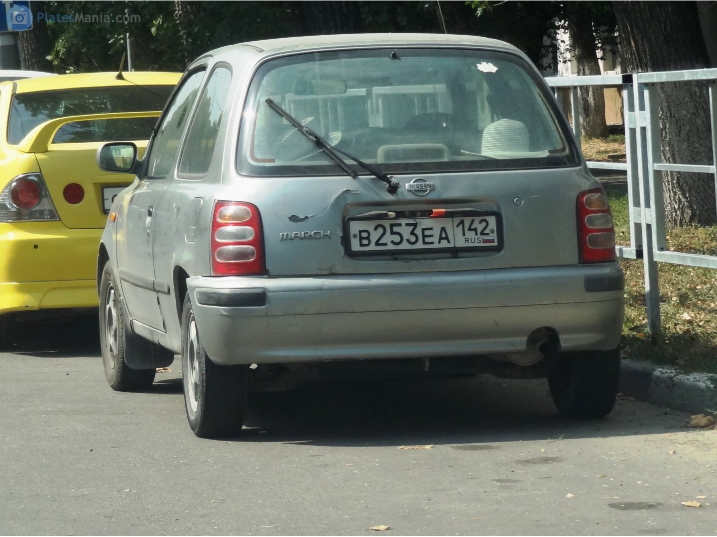 в 253 еа 142, Nissan March 2nd gen 3-door Hatch (K11), 1992–2002