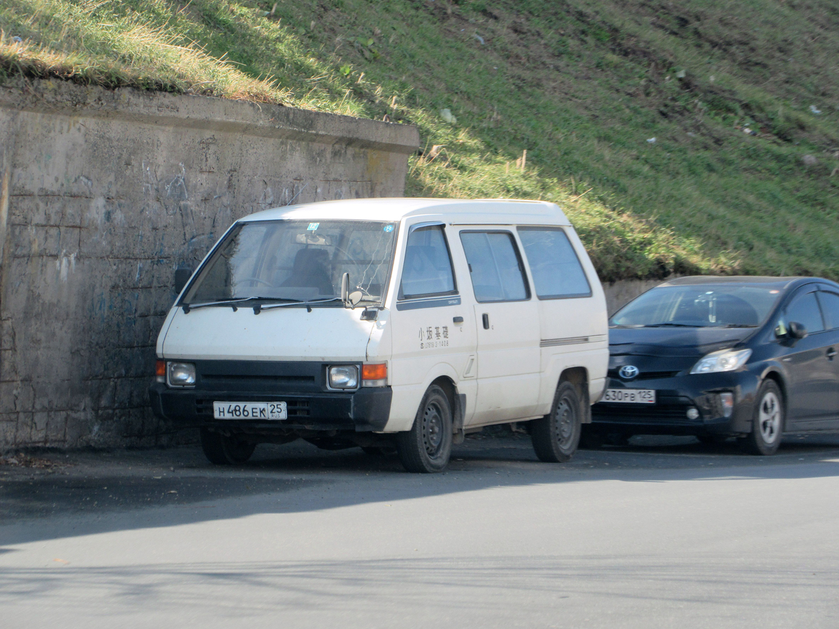 н 486 ек 25, Nissan Vanette Largo 2nd gen (C22), 1986–1993