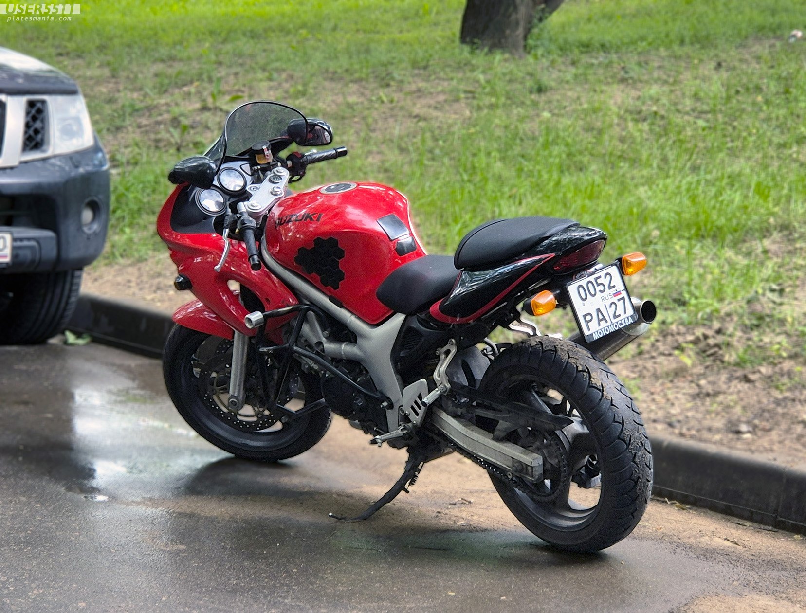 0052 ра 27, Suzuki SV Series 1st gen SV650/SV650S, 1999–2002 (JP-market SV400/SV400S, 1998–2006)