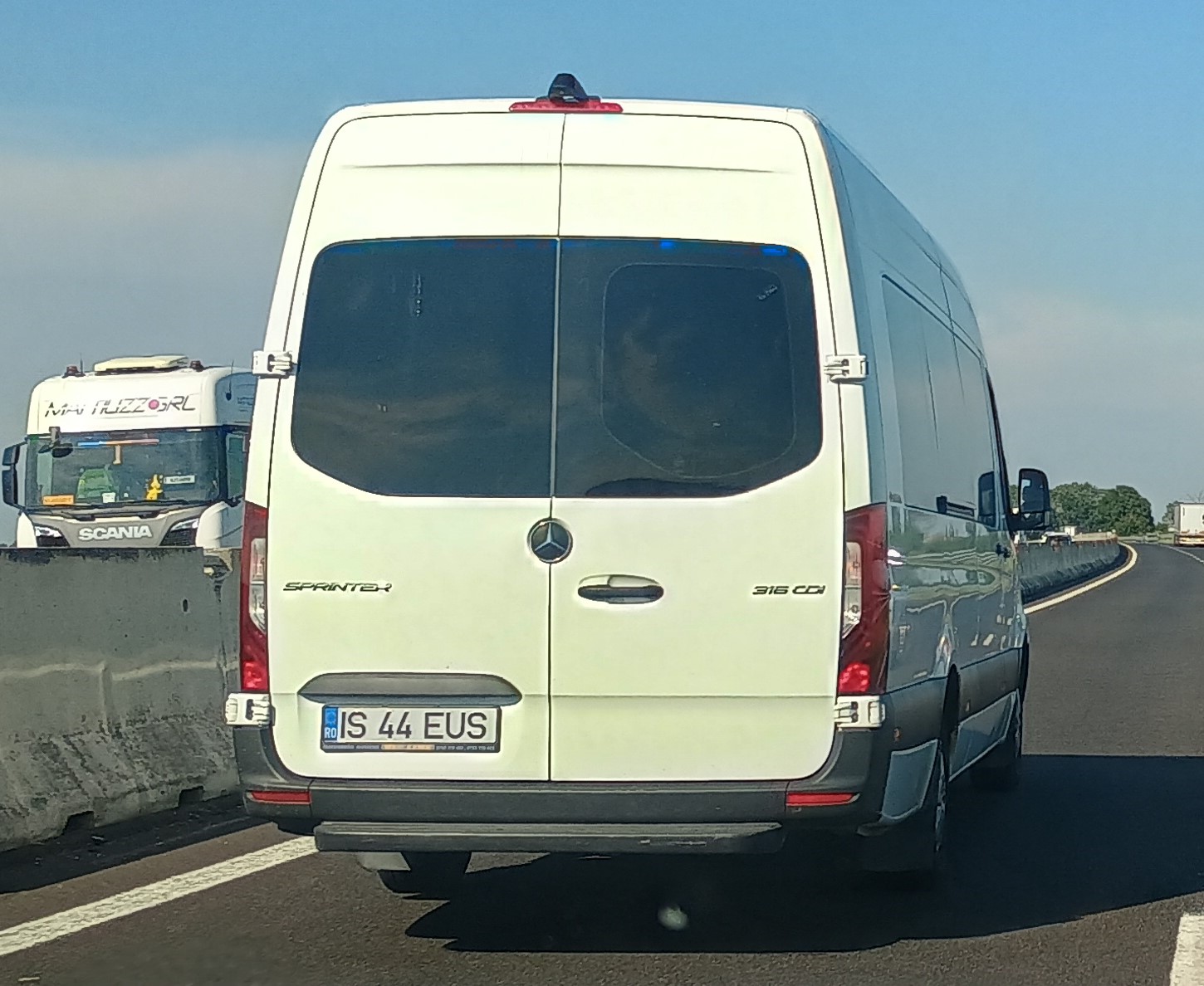 IS 44 EUS, Mercus Sprinter 