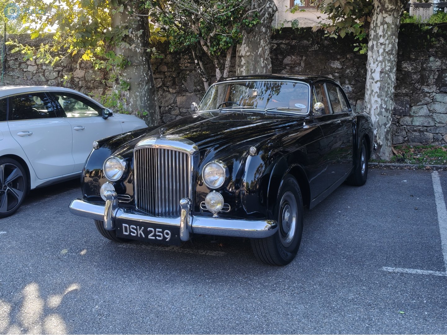 DSK259, Bentley S1/S2/S3 