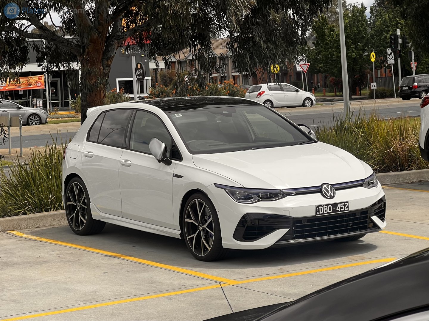 DBO-452, Volkswagen Golf 8th gen Hatch (CD1), 2020–