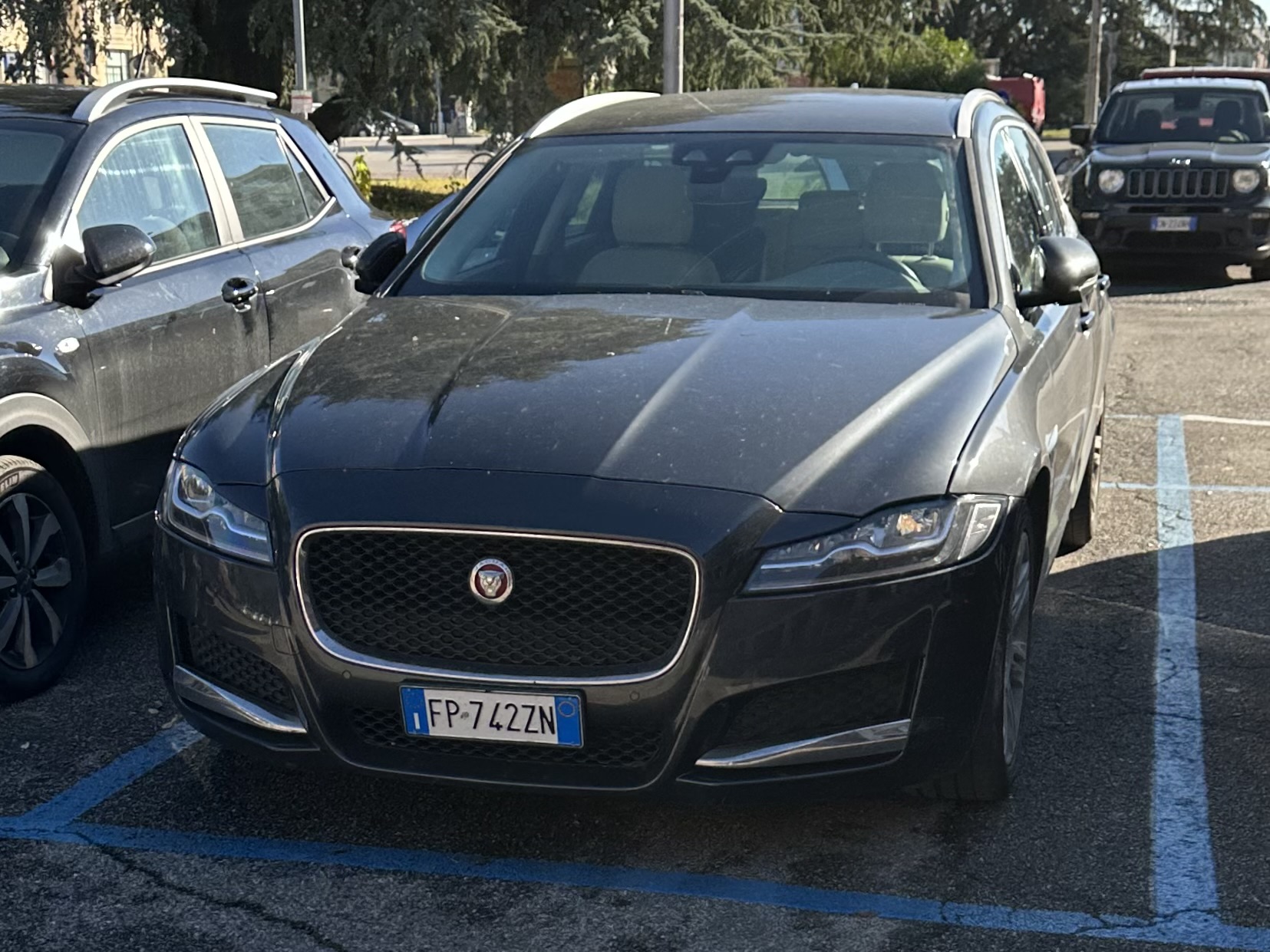 FP 742 ZN, Jaguar XF 2nd gen Sportbrake (X260), 2018–2024