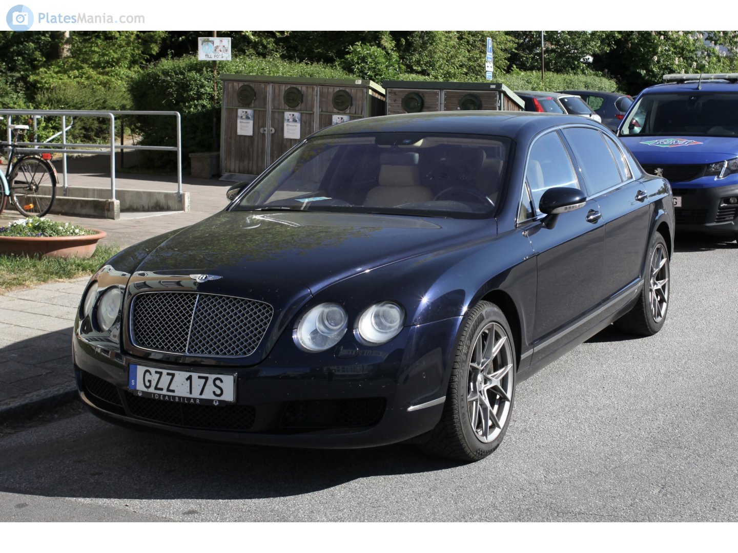GZZ 17S, Bentley Continental 4th gen Flying Spur, 2005–2013