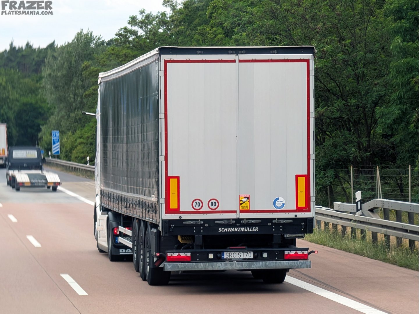 SRC ST70, Schwarzmüller 