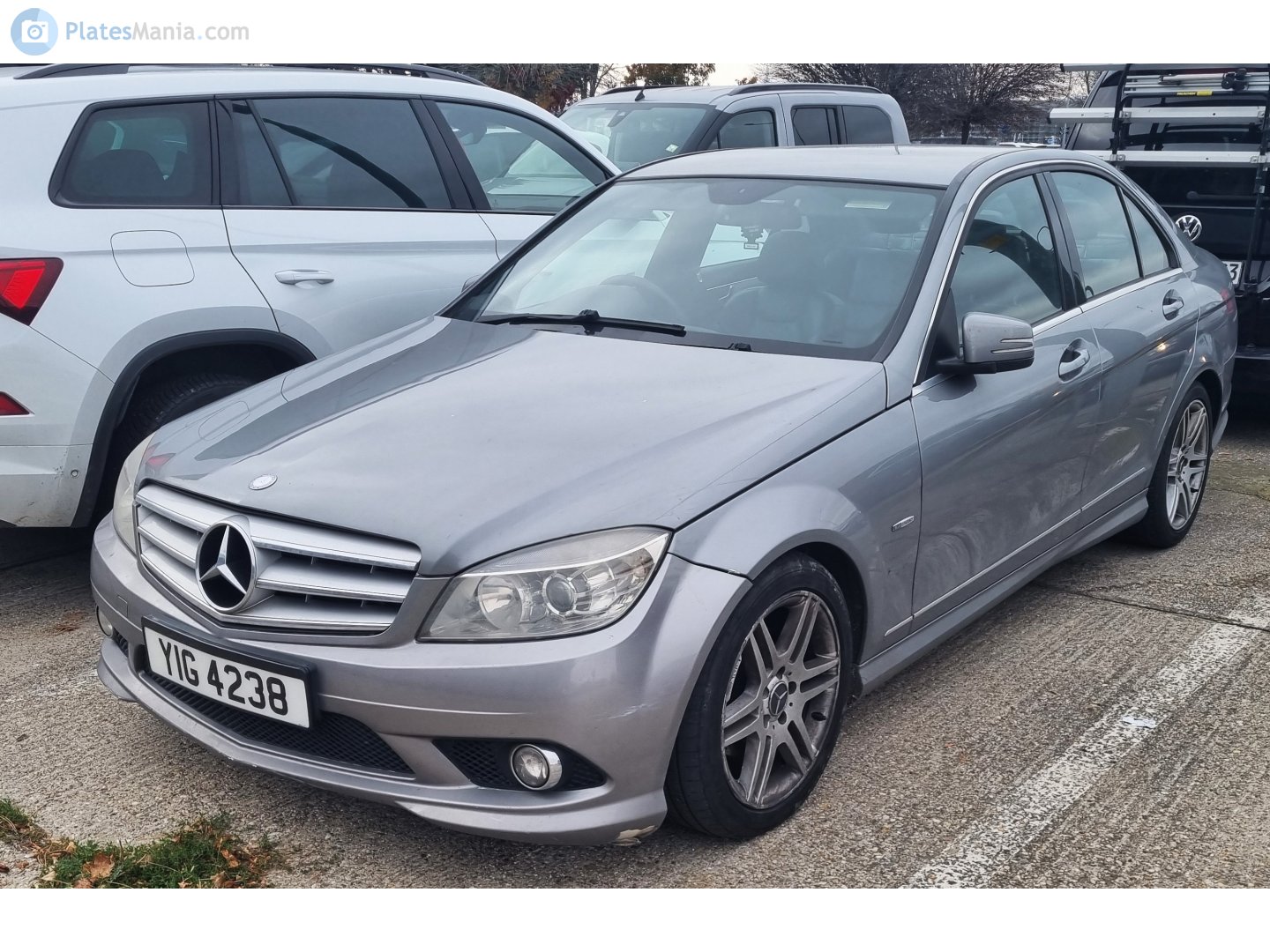 YIG4238, Mercedes-Benz C-Klasse 3rd gen Sedan (W204), 2007–2015