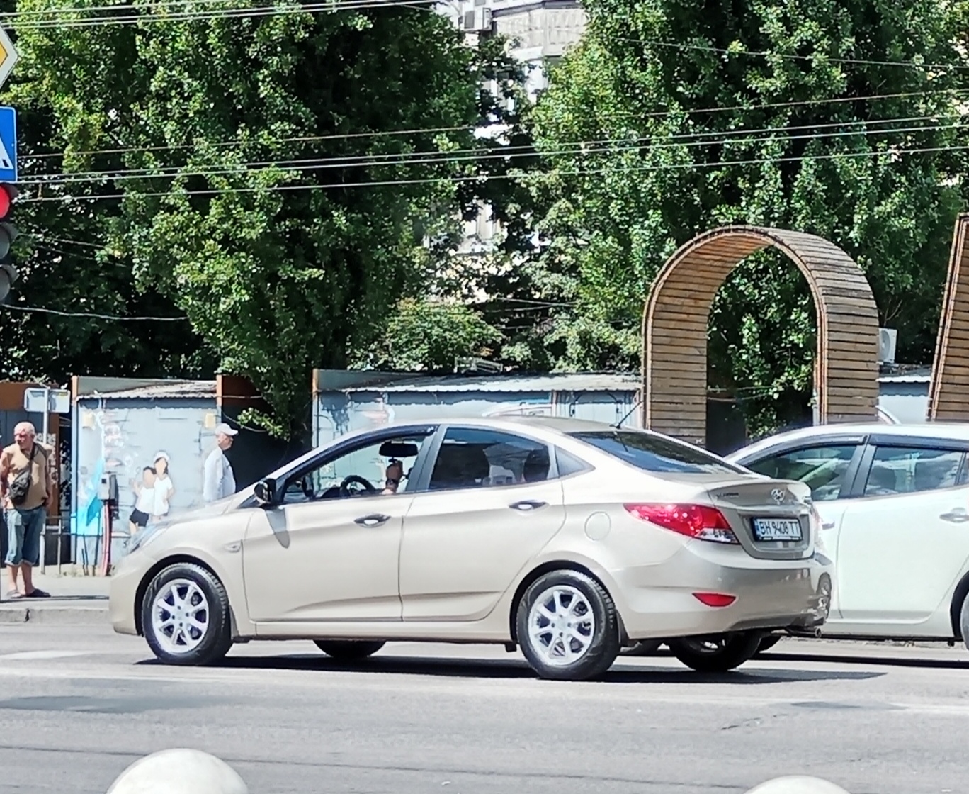 BH 9408 TT, Hyundai Accent 4th gen Sedan (RB), 2010–2019