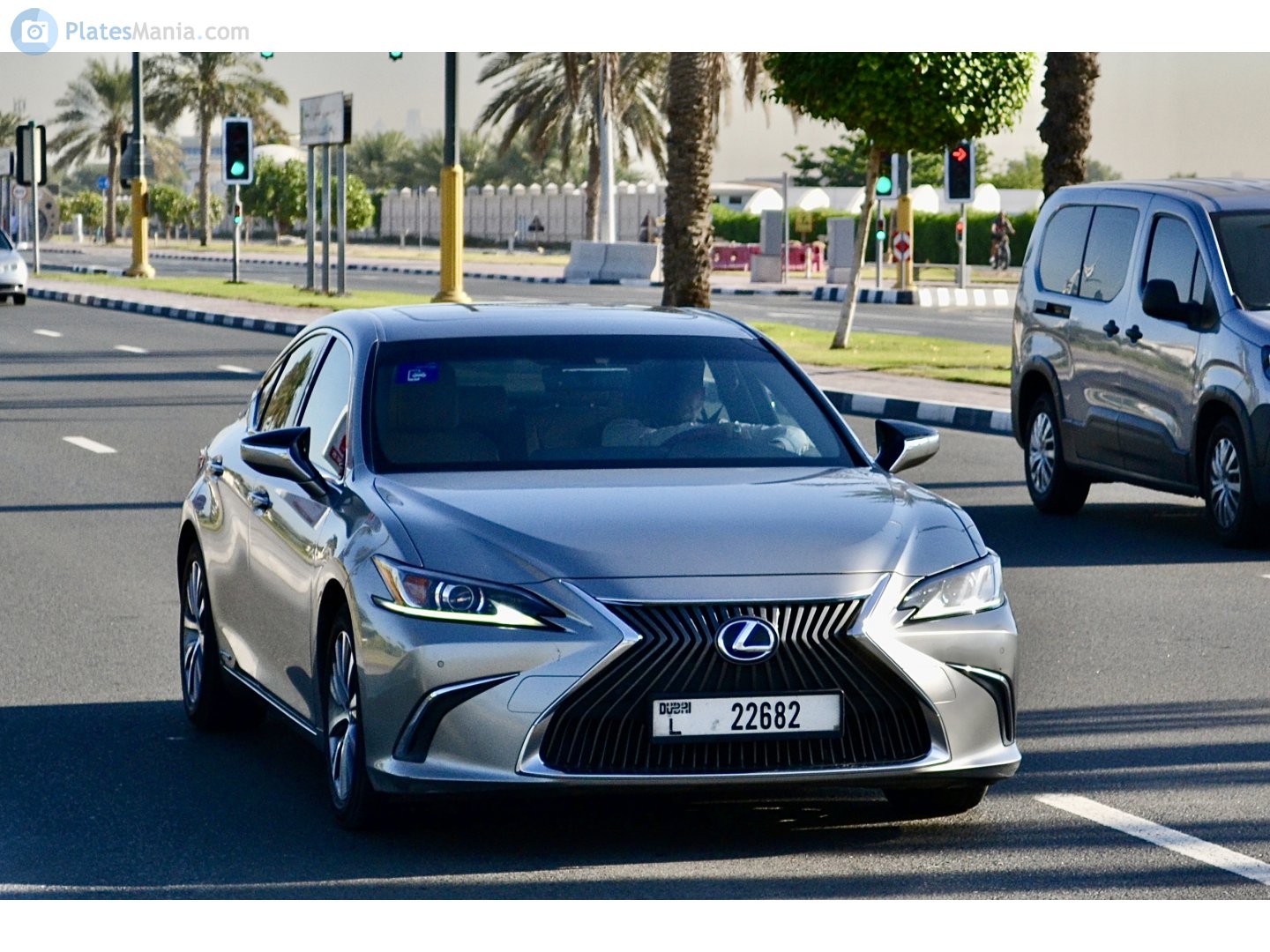 L 22682, Lexus ES 7th gen (XZ10), 2018–