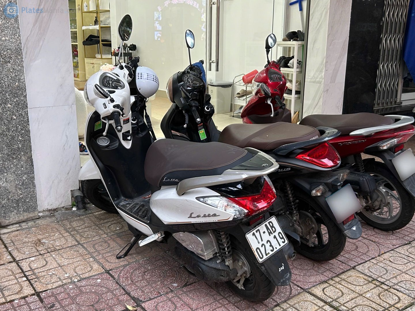 17-AB 023.19, Yamaha Latte 