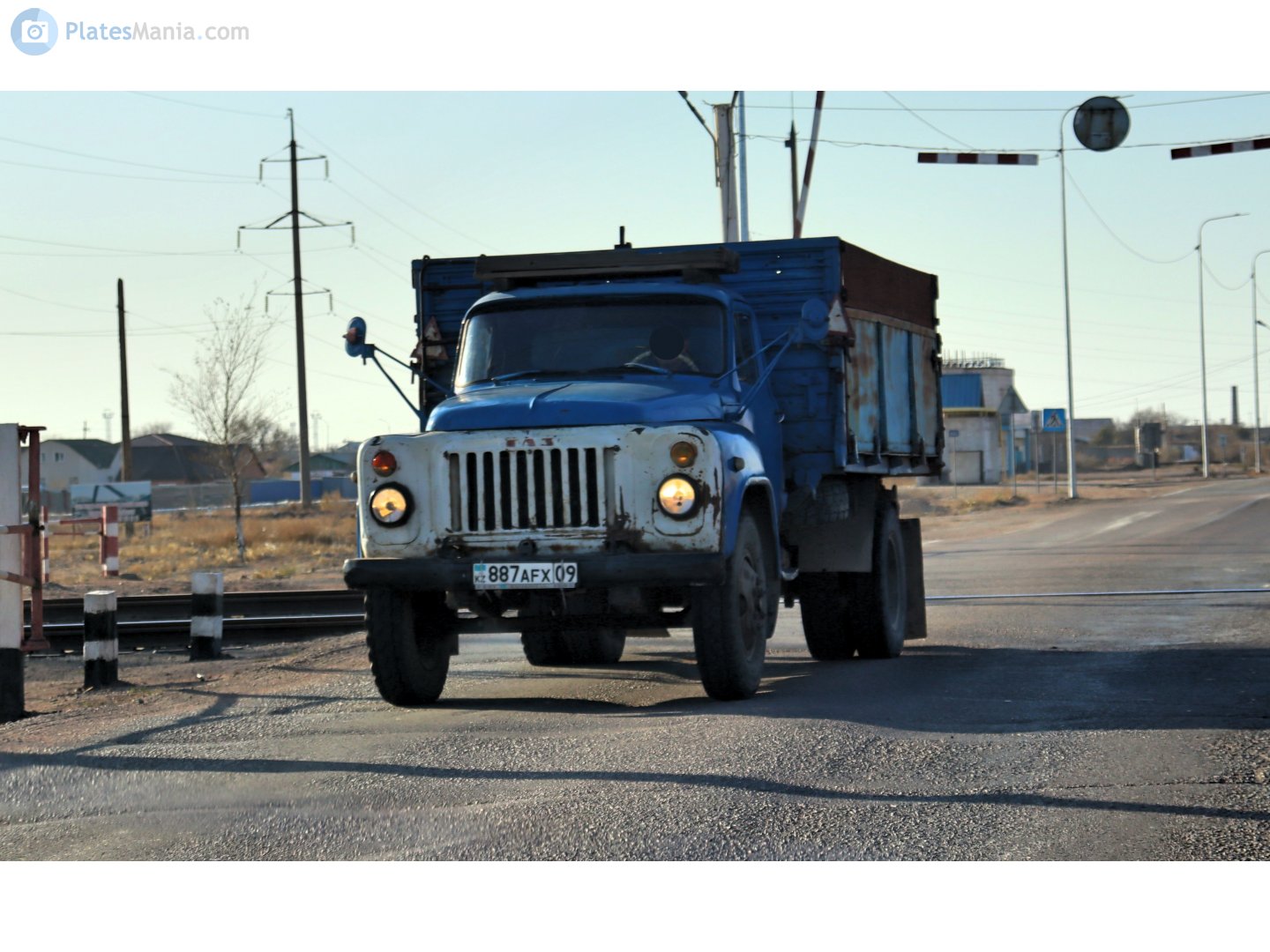 887 AFX 09, GAZ 52/53 САЗ-3504, 1975–1983