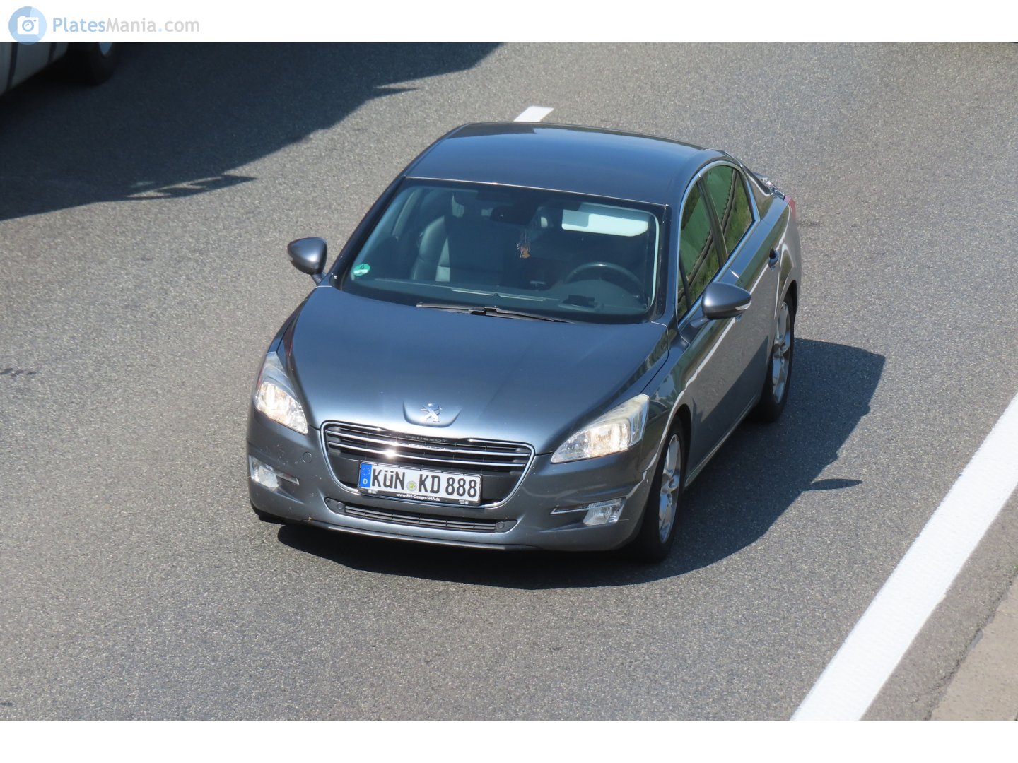 KÜN KD 888, Peugeot 508 