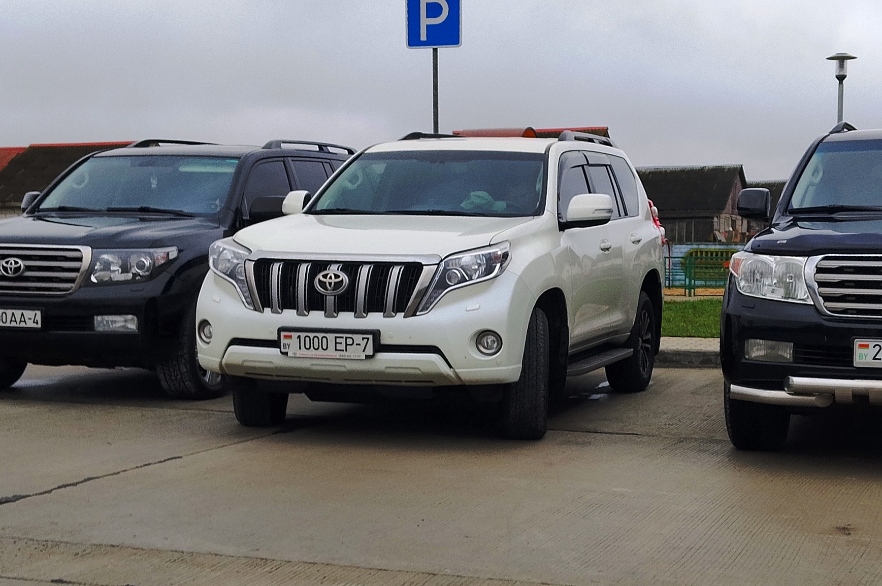 1000 EP-7, Toyota Land Cruiser Prado 4th gen 5-door SUV (J150), 1st facelift, 2013–2017
