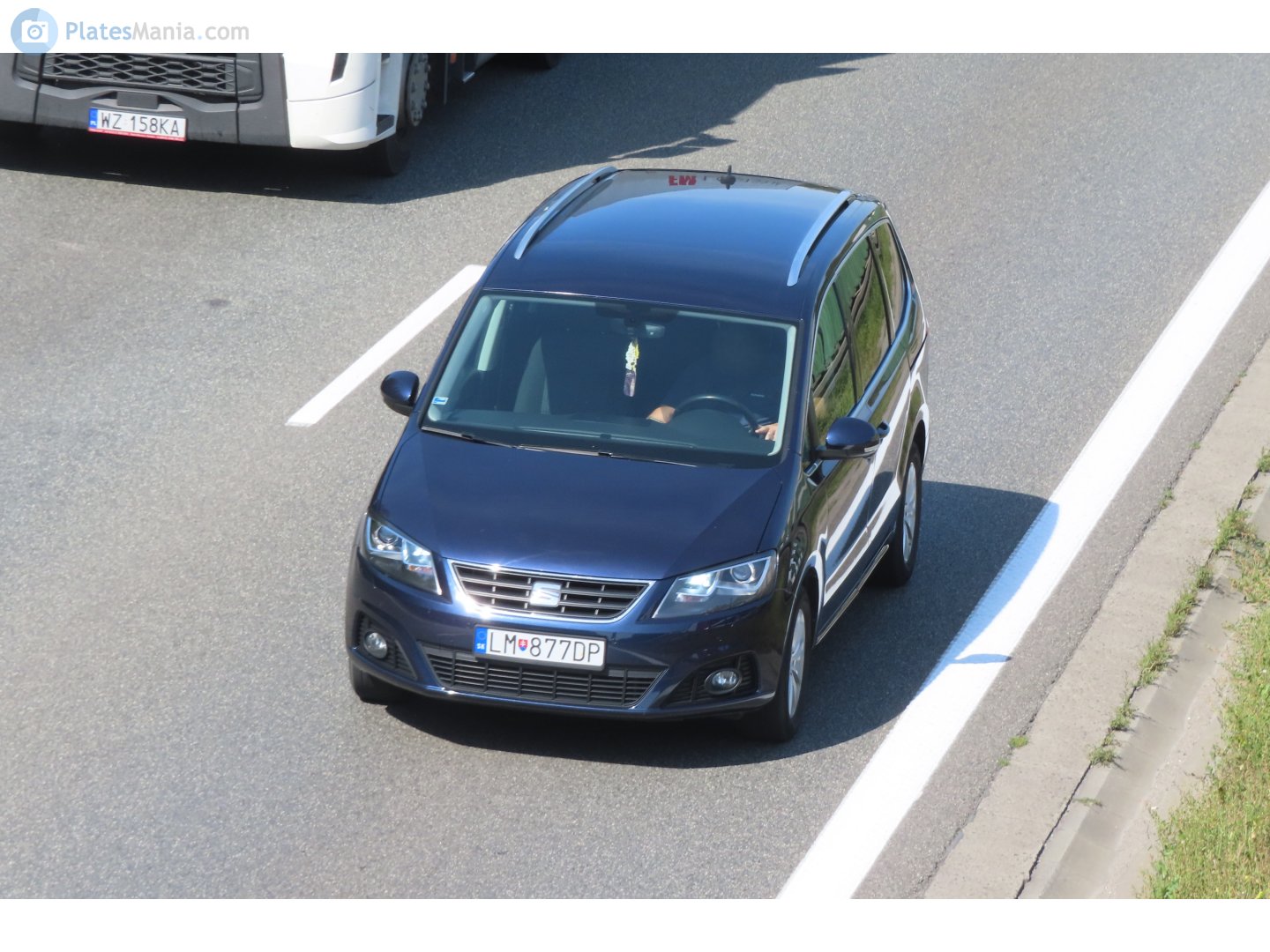 LM-877DP, SEAT Alhambra 