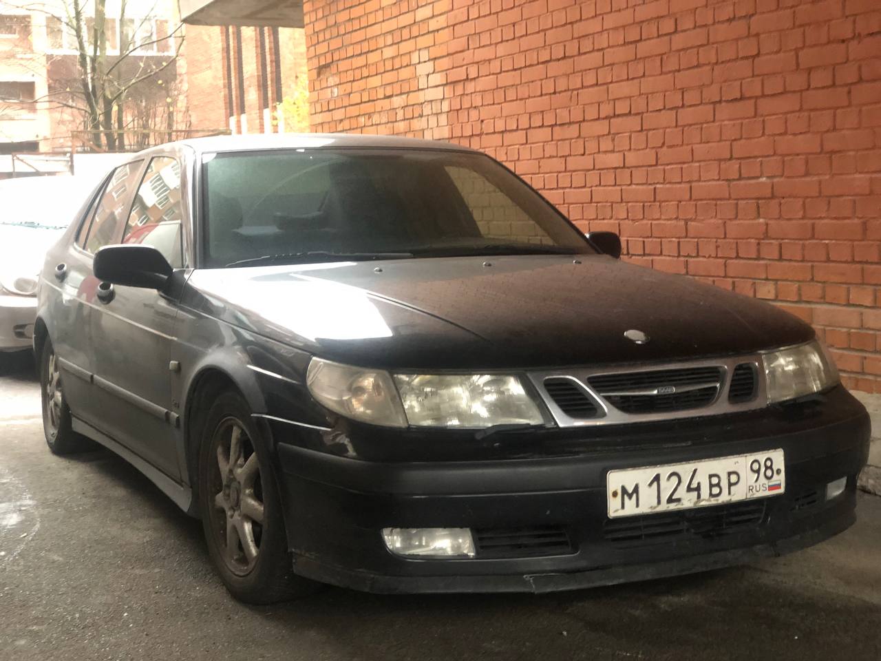 м 124 вр 98, SAAB 9-5 1st gen Sedan (YS3E), 1997–2001