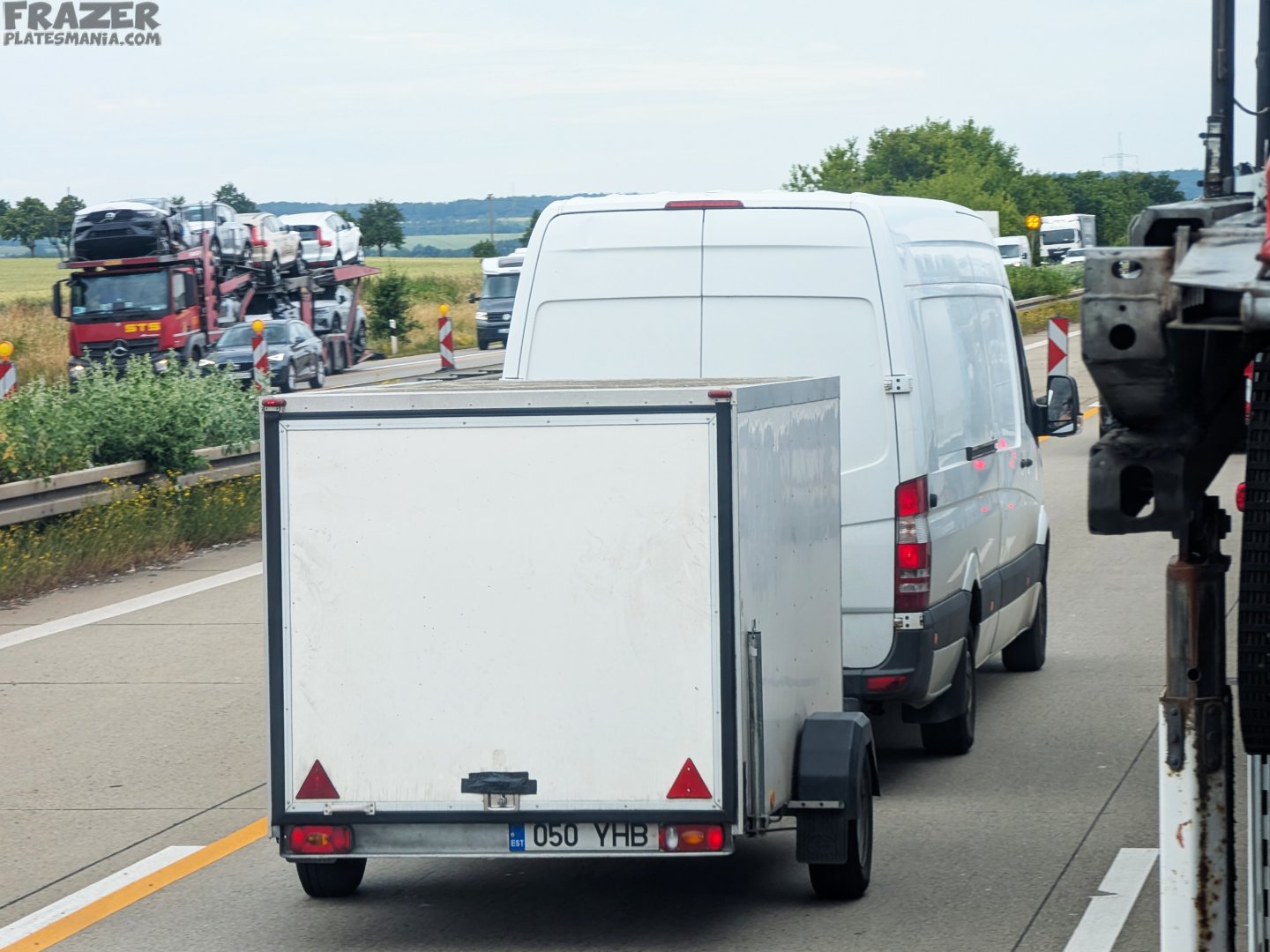 050 YHB, Regular car plates 