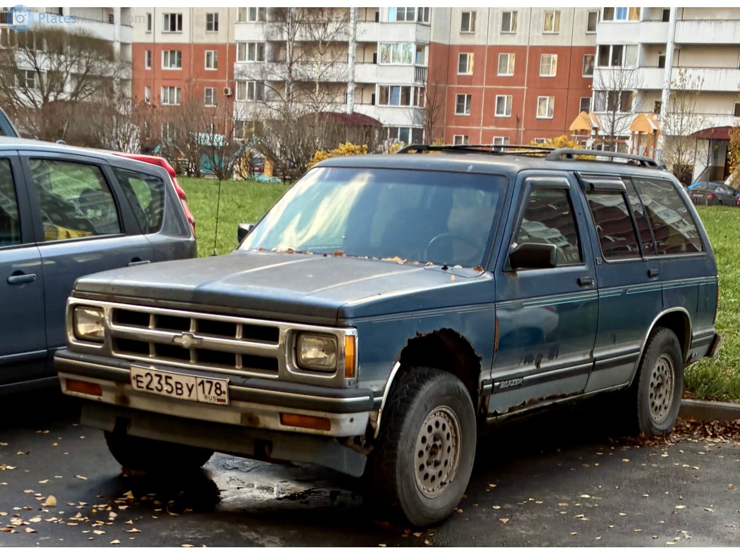 е 235 ву 178, Chevrolet Blazer 1st gen S-10 Blazer 5-door SUV (GMT330), 1990–1994