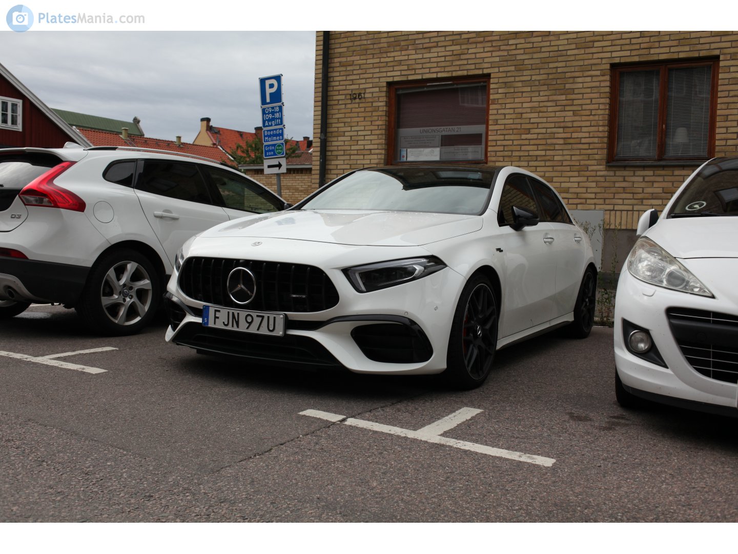 FJN 97U, Mercedes-Benz A-Klasse 4th gen Hatch (W177), 2018–