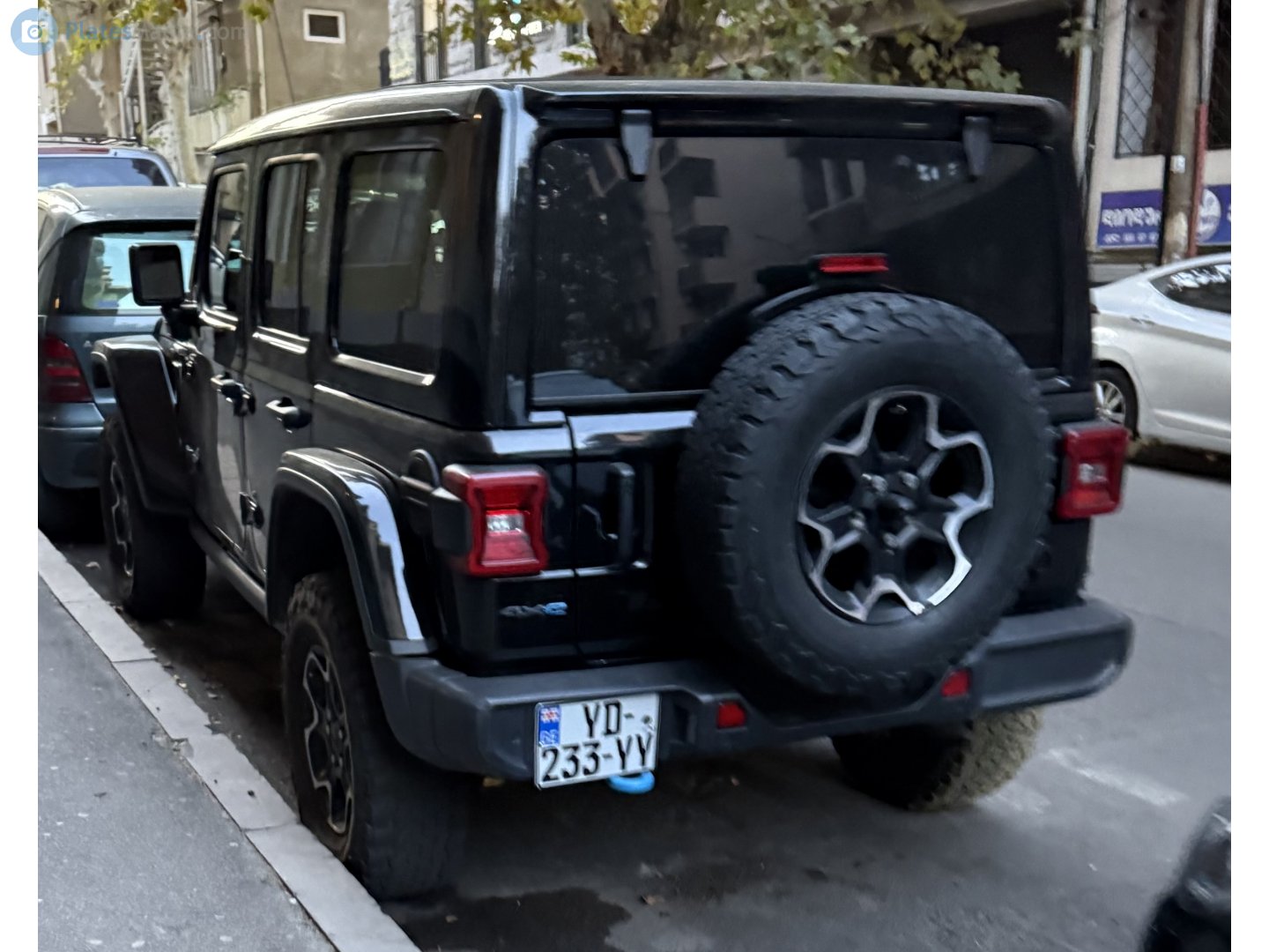 YD-233-YY, Jeep Wrangler 4th gen 5-door SUV (JL), 2018–