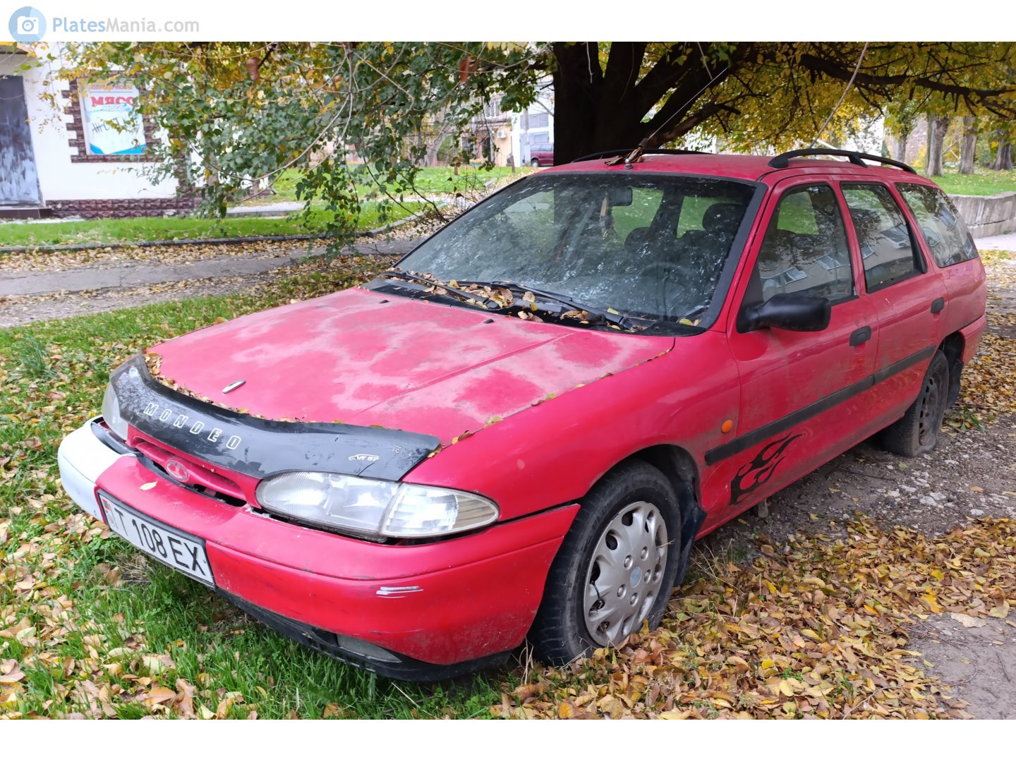 T 108 EX, Ford Mondeo 1st gen Turnier Wagon (Mk1; CDW27), 1993–1996