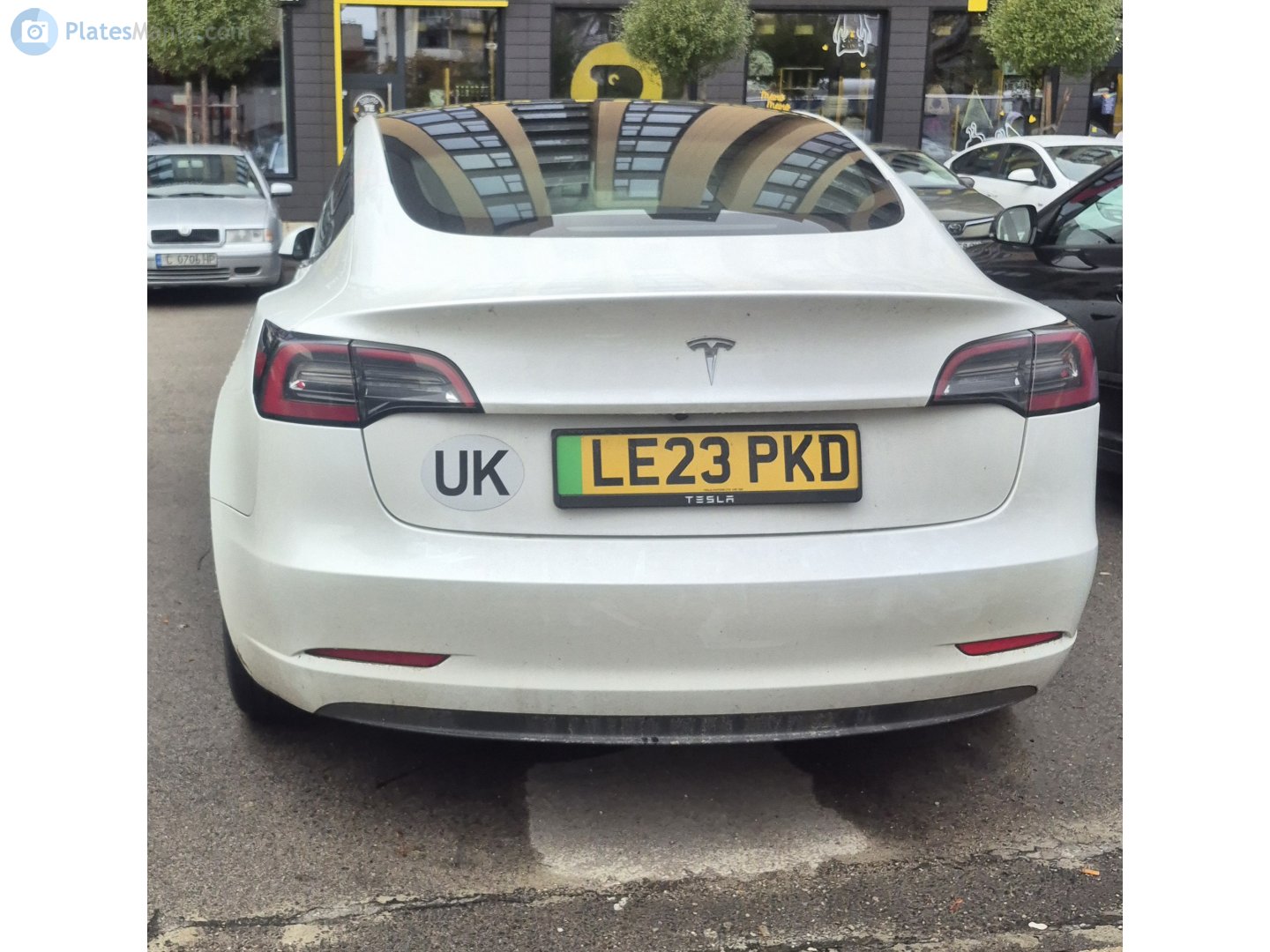 LE23PKD, Tesla Model 3 1st gen (5YJ3), 2017–2023