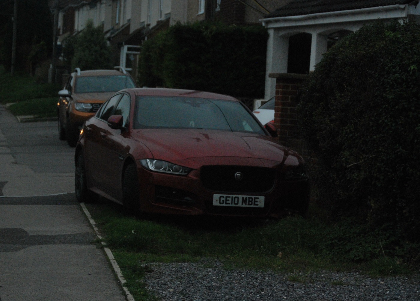 GE10MBE, Jaguar XE 1st gen (X760), 2015–2019