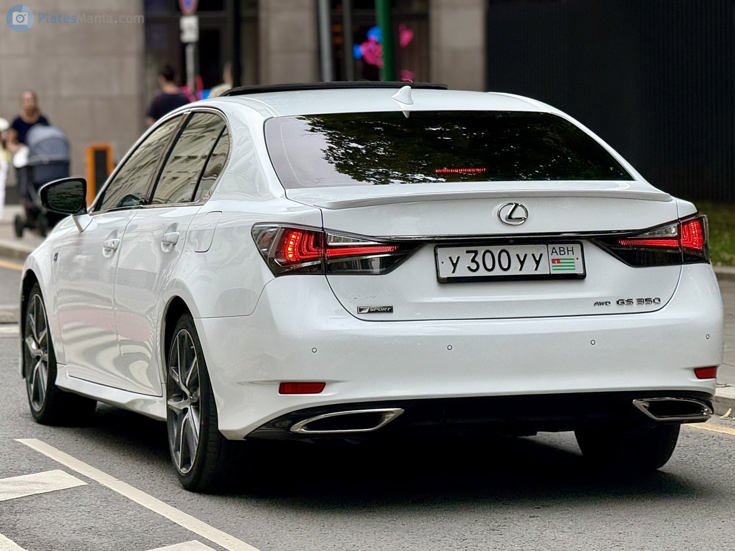 у 300 уу, Lexus GS 4th gen (L10), facelift, 2015–2020