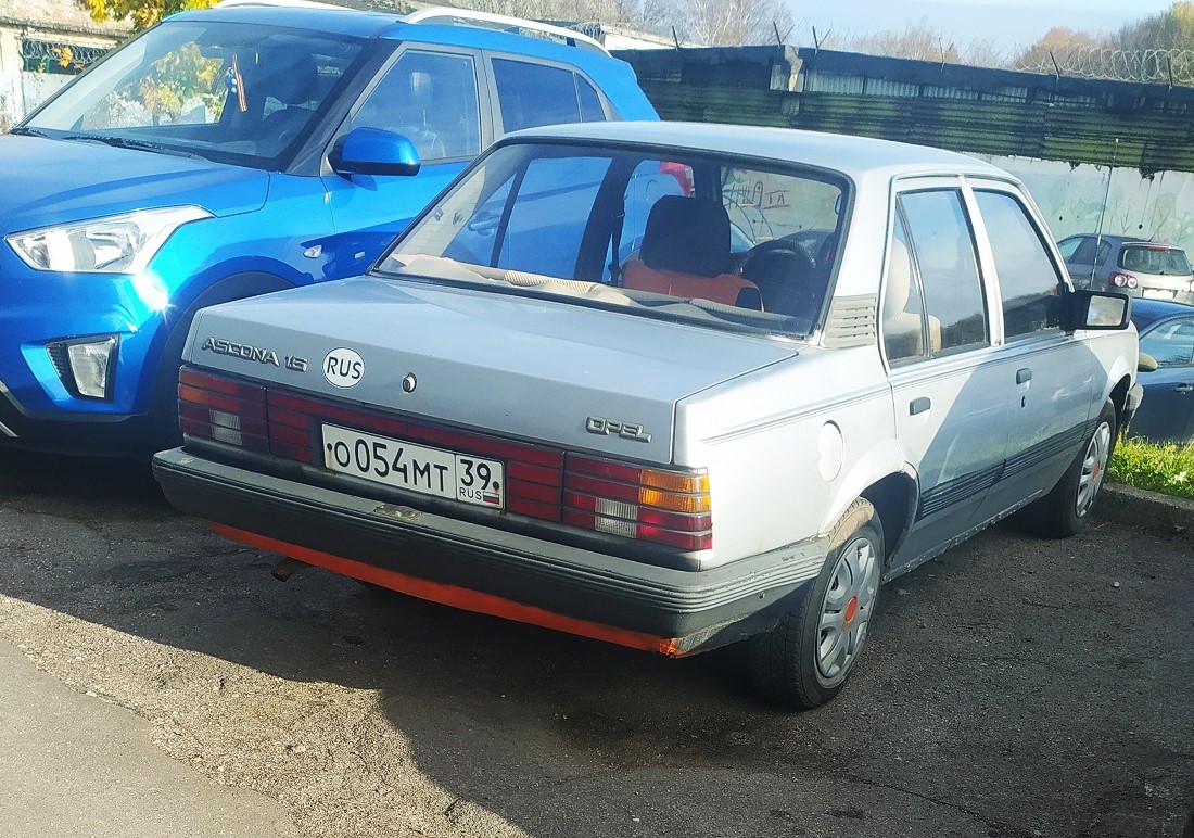 о 054 мт 39, Opel Ascona 3rd gen 4-door Sedan (C), 1981–1988