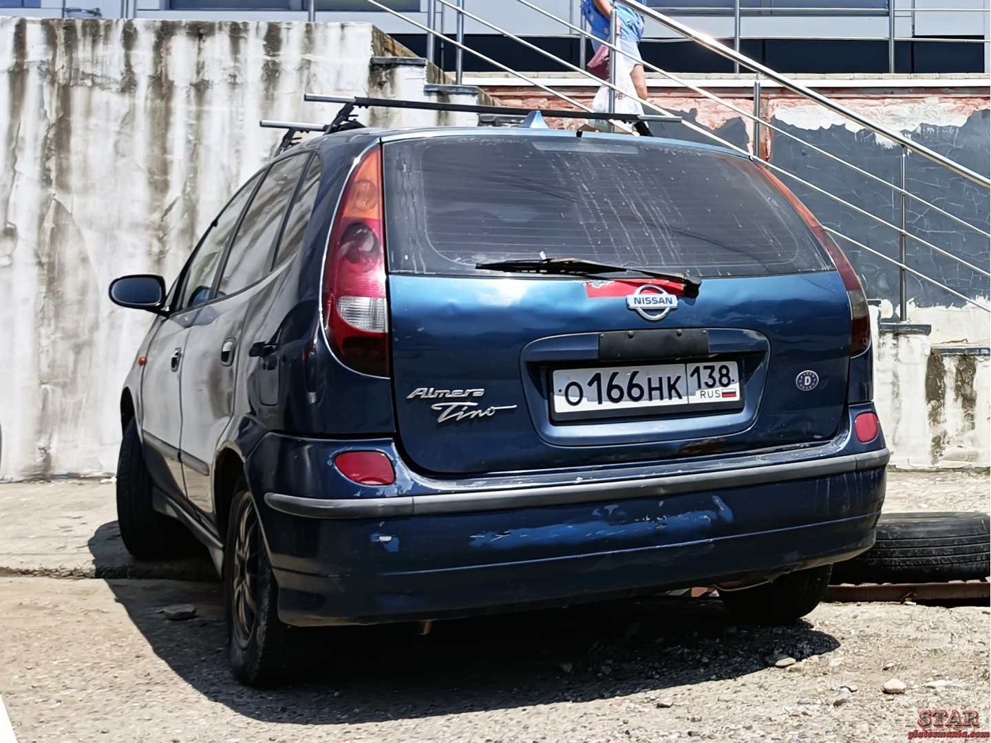 о 166 нк 138, Nissan Almera Tino 1st gen (V10), 2000–2006