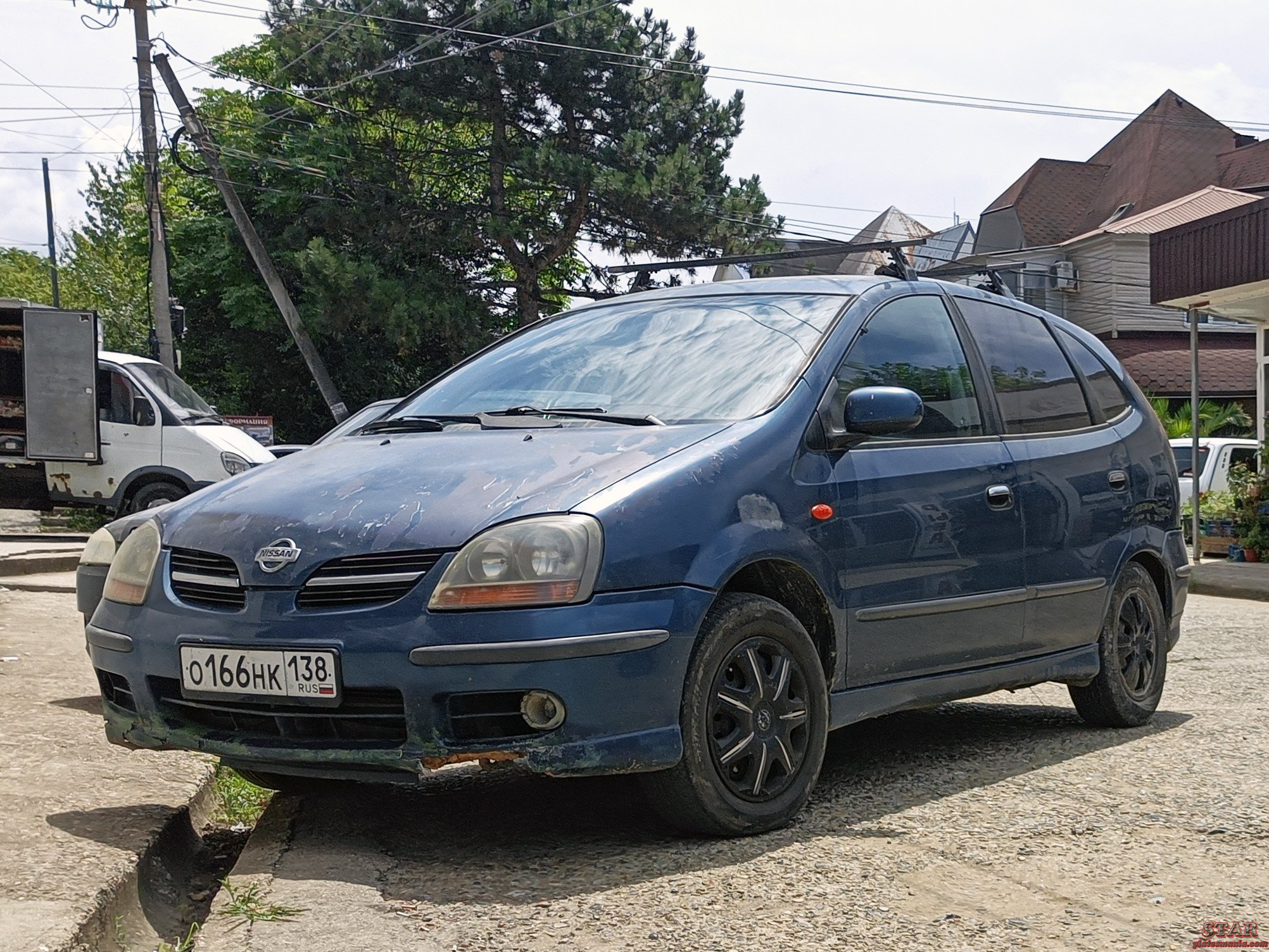 о 166 нк 138, Nissan Almera Tino 1st gen (V10), 2000–2006