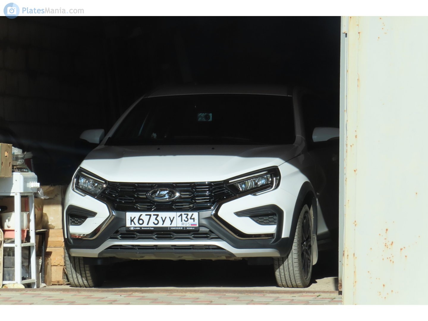 к 673 уу 134, Lada (VAZ) Vesta 1st gen SW Cross (GFK), facelift, 2022–