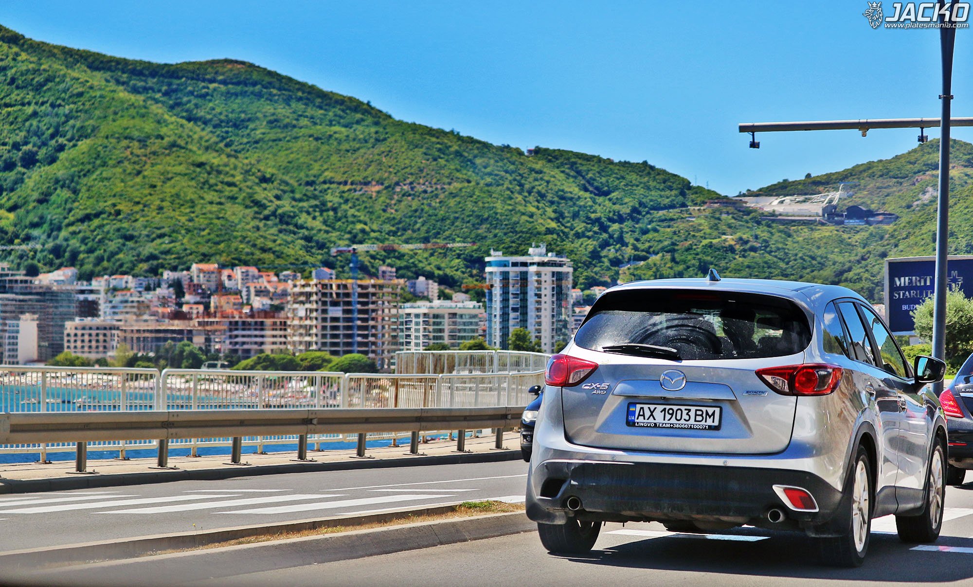 AX 1903 BM, Mazda CX-5 1st gen (KE), 2011–2017