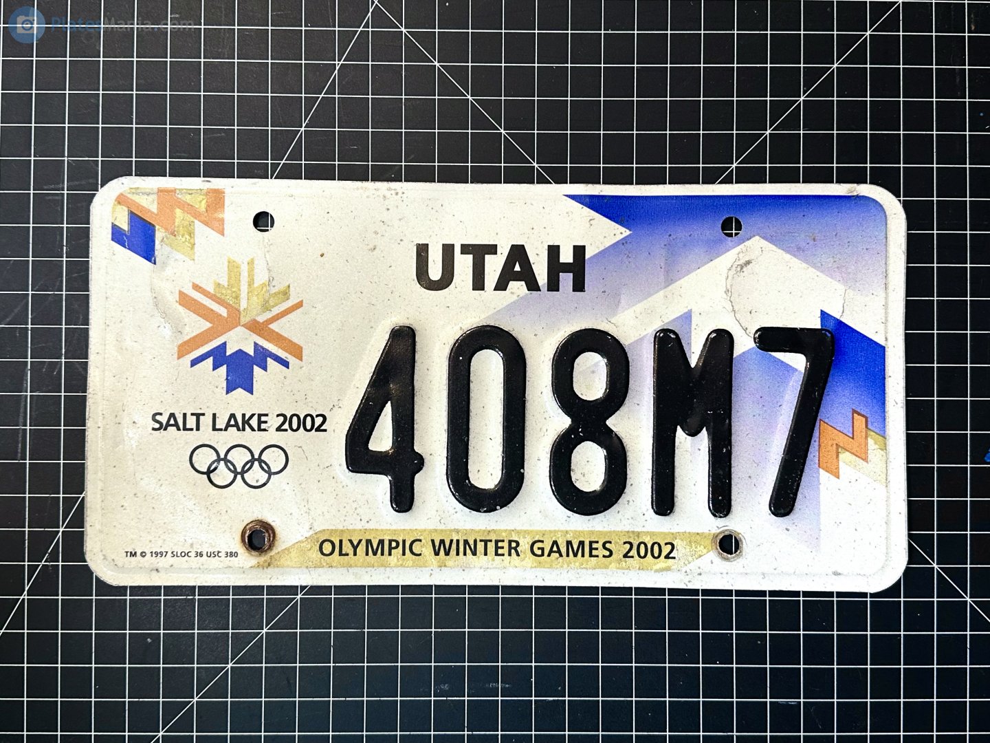 408M7, License plate without vehicle 