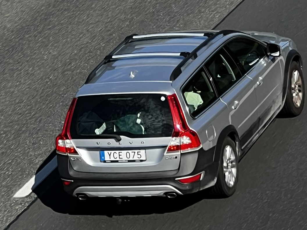 YCE 075, Volvo XC70 2nd gen (136), facelift, 2013–2016
