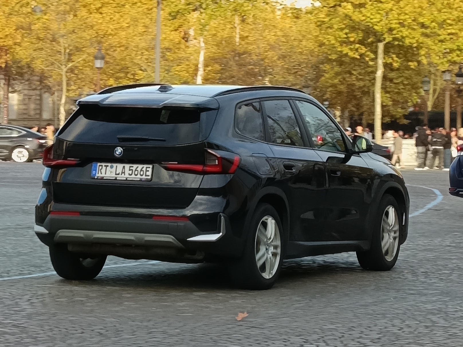RT LA 566 E, BMW X1 3rd gen iX1 (U11), 2022–