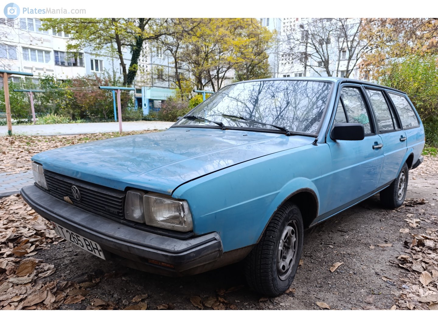 T 265 BH, Volkswagen Passat 2nd gen Variant (B2; 33B), 1981–1988