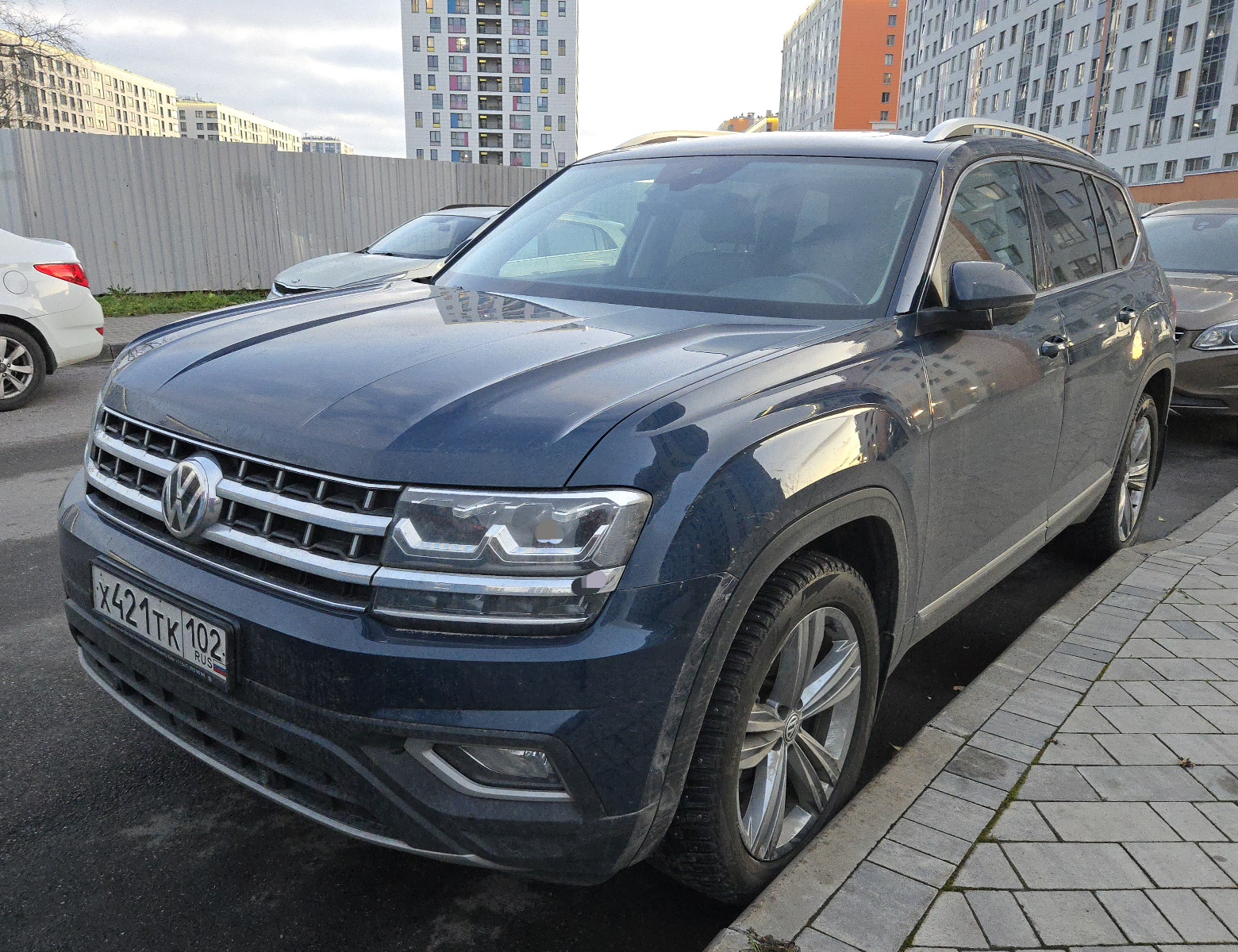 х 421 тк 102, Volkswagen Teramont 1st gen (CA1), 2017–2021