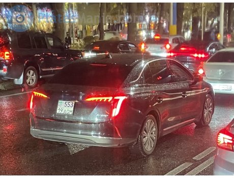 553 AGM 19, Hongqi E-QM5