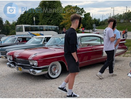 A F43, Cadillac Eldorado