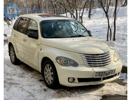 527 AJF 02, Chrysler PT Cruiser