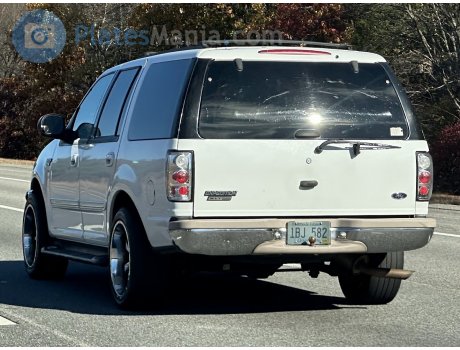 1BJ 582, Ford Expedition