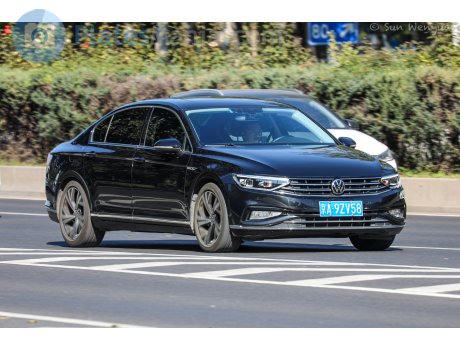 京A·9ZV58, Volkswagen Magotan