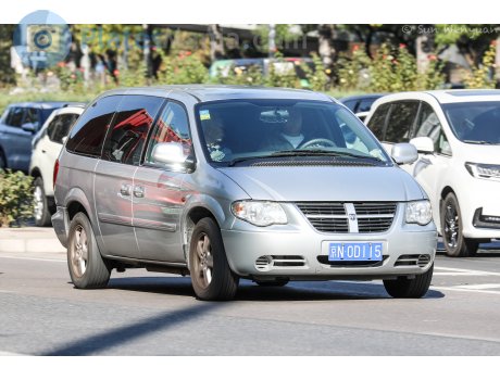 京N·0D115, Dodge Caravan