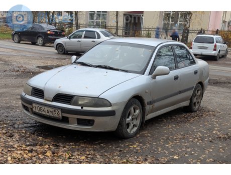 т084ам52, Mitsubishi Carisma