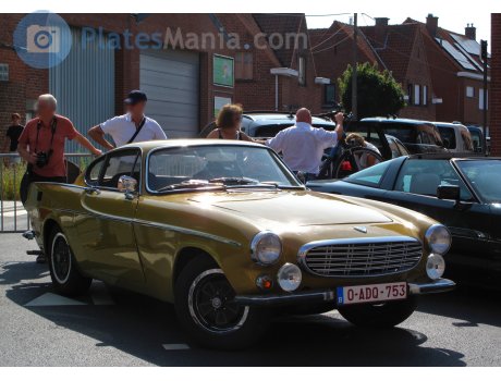 O-ADQ-753, Volvo P1800