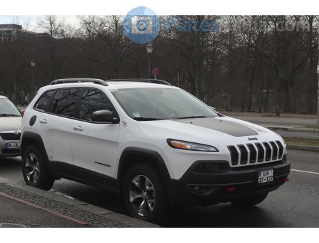 0 17-127, Jeep Cherokee