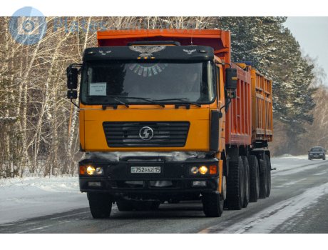 752 PAZ 15, Shacman (Shaanxi) F2000