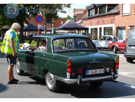 O-AJD-213, Peugeot 404
