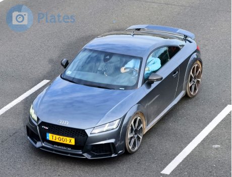 TJ-001-X, Audi TT RS