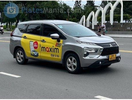 29H-895.26, Mitsubishi Xpander