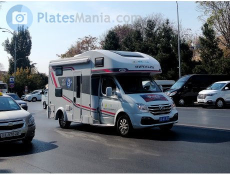 新D·A7J02, Maxus V80